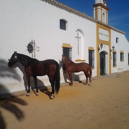 Hacienda La Indiana Hotel Los Palacios Y Villafranca Exterior foto
