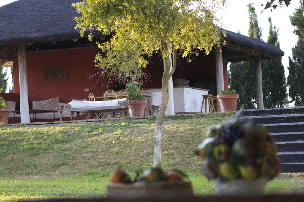 Hacienda La Indiana Hotel Los Palacios Y Villafranca Exterior foto